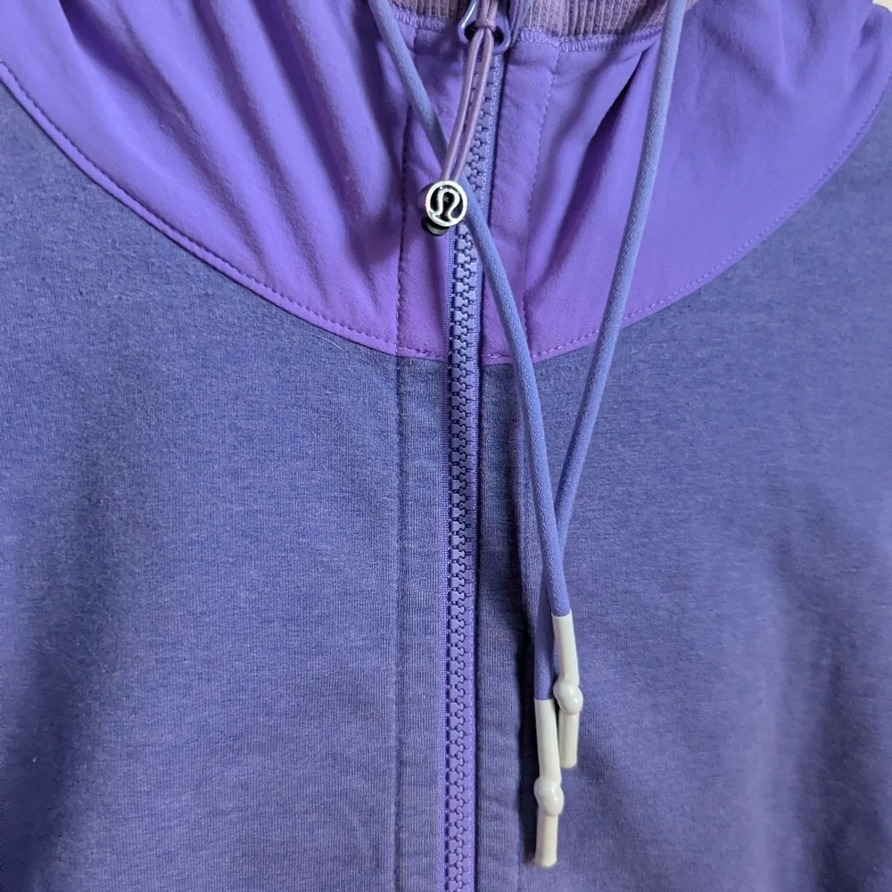 LULULEMOn Purple Voyage Athletic Casual Athleisure Hoodie Sweater Size Medium - Picture 7 of 14